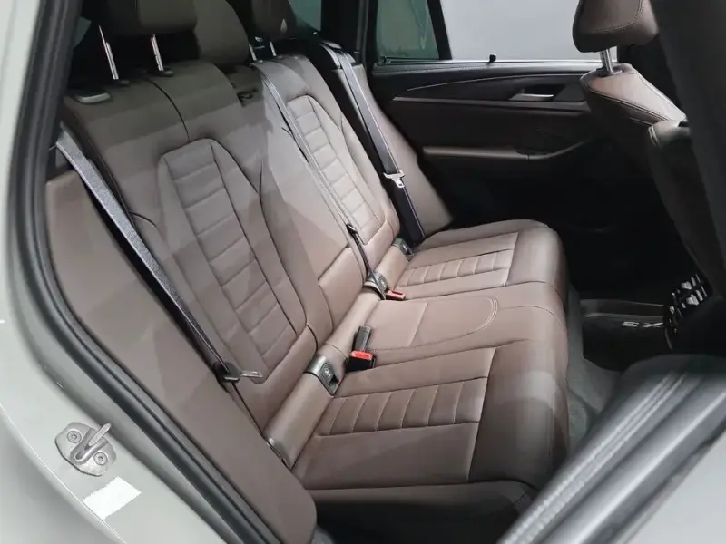 2024 BMW X3 с пробегом 15 514 км