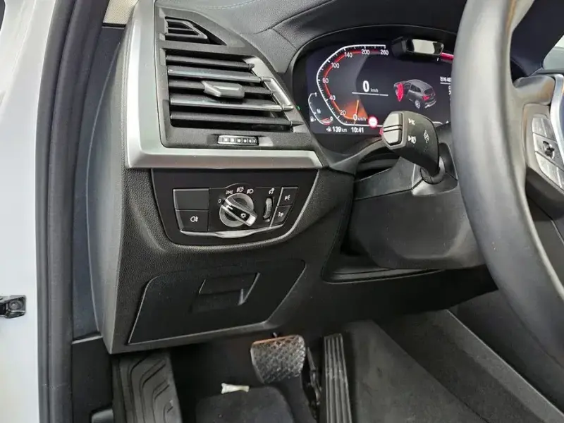 2022 BMW X3 с пробегом 48 361 км