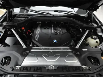 2023 BMW X3 с пробегом 50 766 км