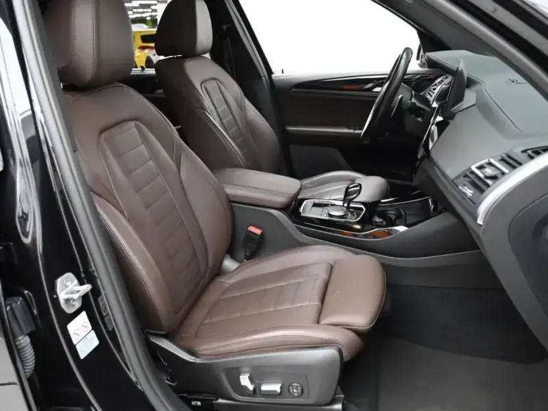 2023 BMW X3 с пробегом 50 766 км