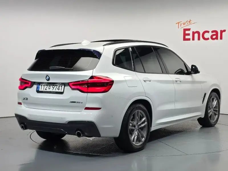2021 BMW X3 с пробегом 29 407 км