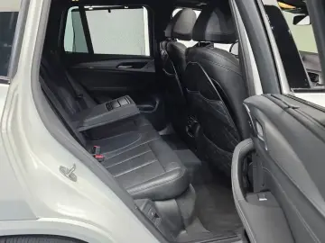 2021 BMW X3 с пробегом 29 407 км
