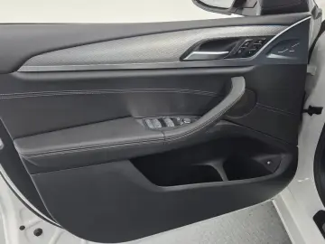 2021 BMW X3 с пробегом 29 407 км