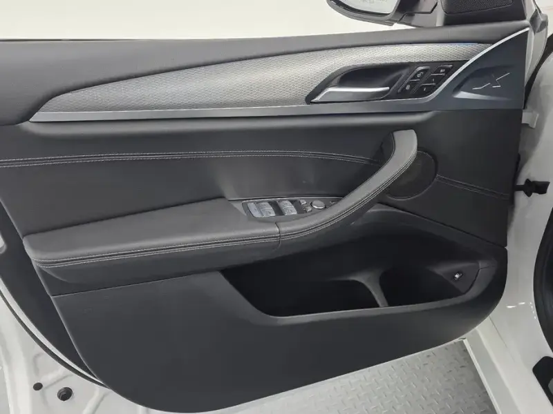 2021 BMW X3 с пробегом 29 407 км