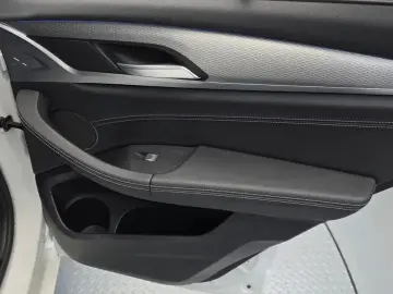 2021 BMW X3 с пробегом 29 407 км