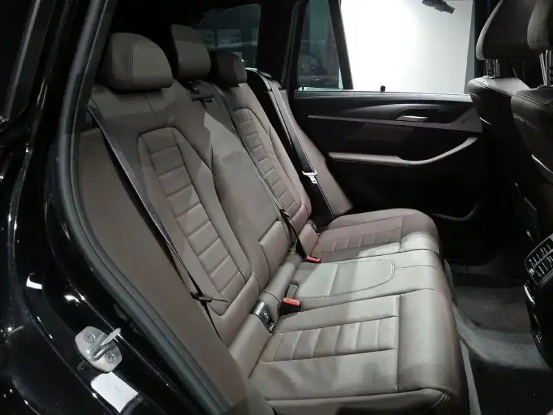 2024 BMW X3 с пробегом 9 600 км