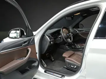 2022 BMW X3 с пробегом 29 184 км