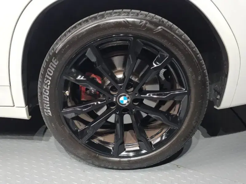 2022 BMW X3 с пробегом 29 184 км
