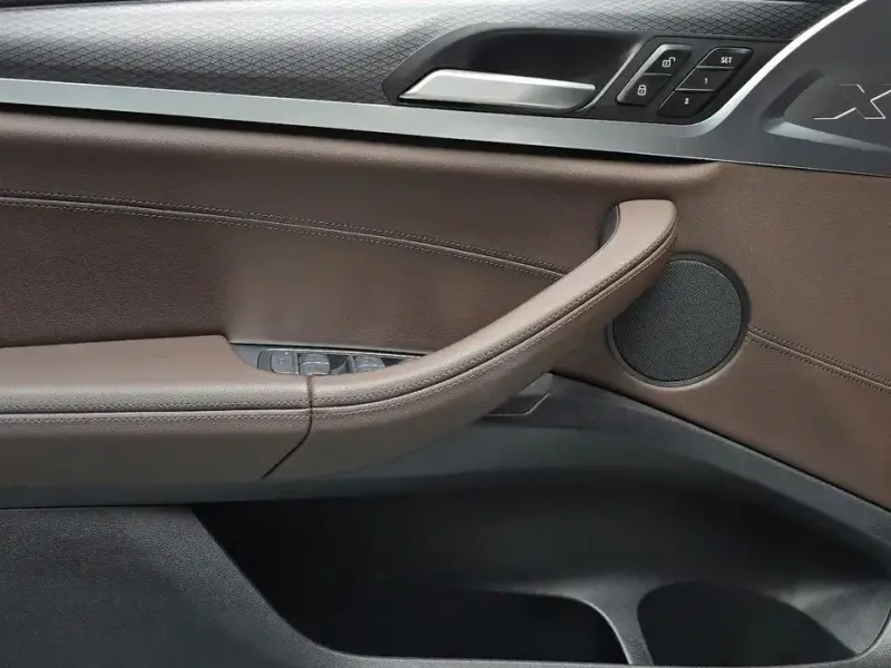 2022 BMW X3 с пробегом 29 184 км