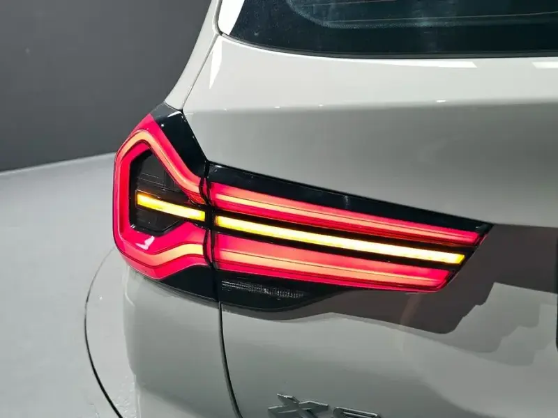 2022 BMW X3 с пробегом 24 481 км