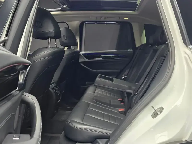 2022 BMW X3 с пробегом 46 687 км