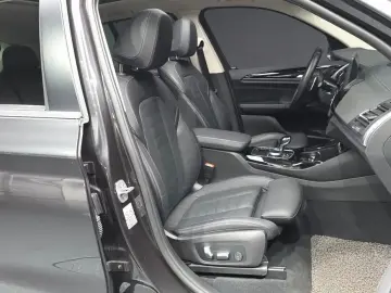 2022 BMW X3 с пробегом 43 959 км