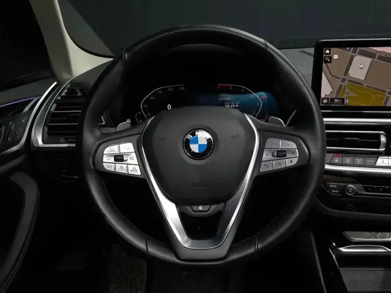 2022 BMW X3 с пробегом 43 959 км