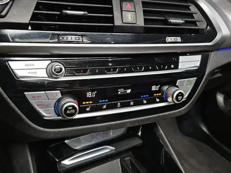 2021 BMW X3 с пробегом 77 161 км
