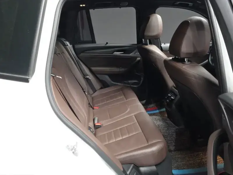 2022 BMW X3 с пробегом 55 101 км