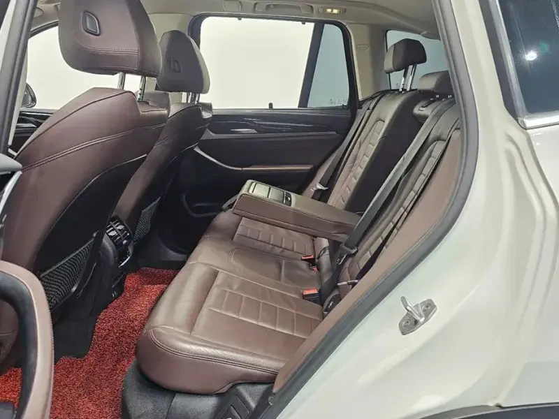 2020 BMW X3 с пробегом 128 677 км