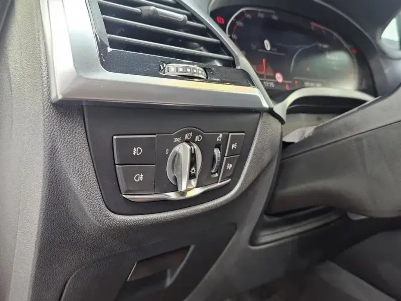 2020 BMW X3 с пробегом 128 677 км