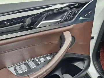 2020 BMW X3 с пробегом 128 677 км
