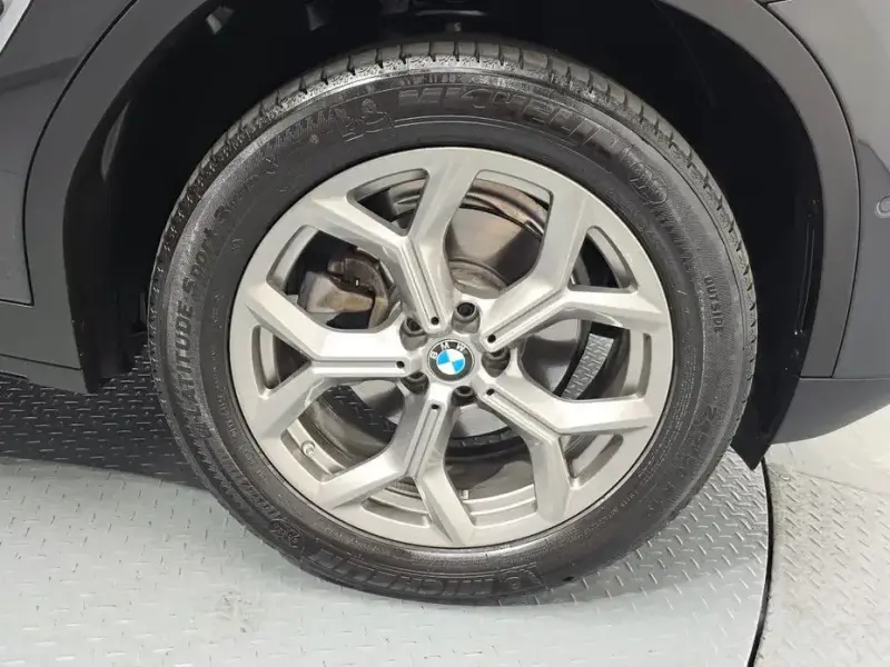 2024 BMW X3 с пробегом 17 356 км