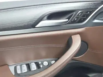 2024 BMW X3 с пробегом 17 356 км