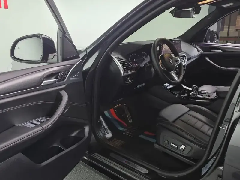 2022 BMW X3 с пробегом 14 072 км