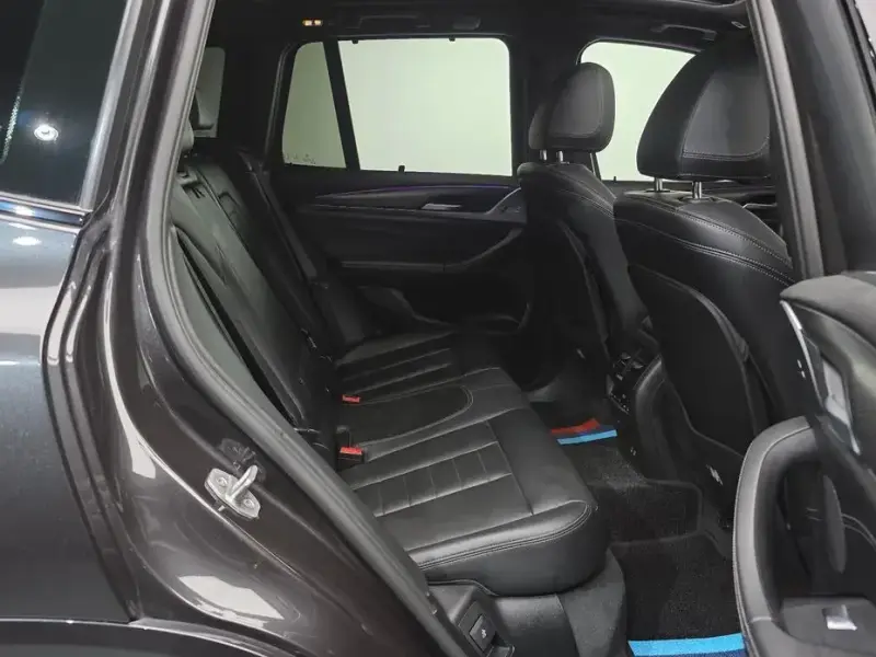 2022 BMW X3 с пробегом 14 072 км