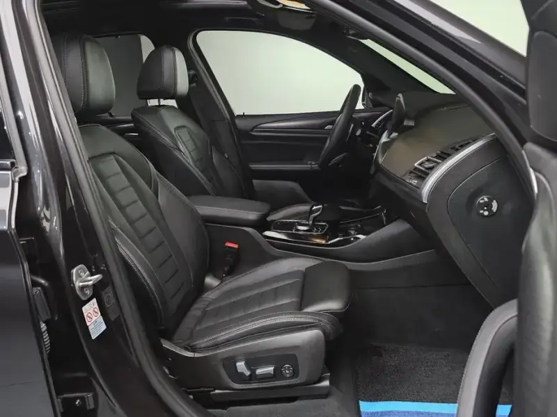 2022 BMW X3 с пробегом 14 072 км