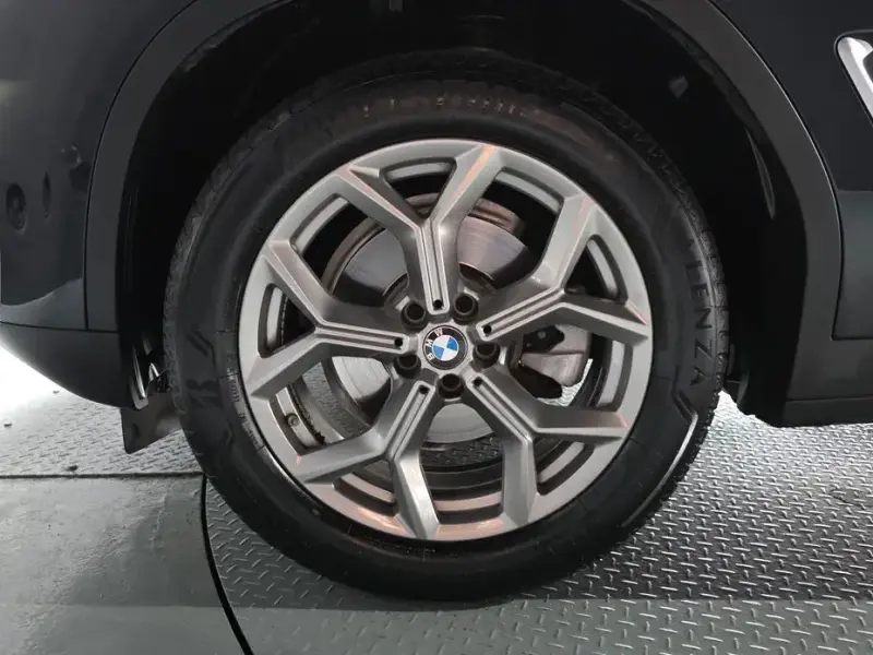 2023 BMW X3 с пробегом 23 878 км