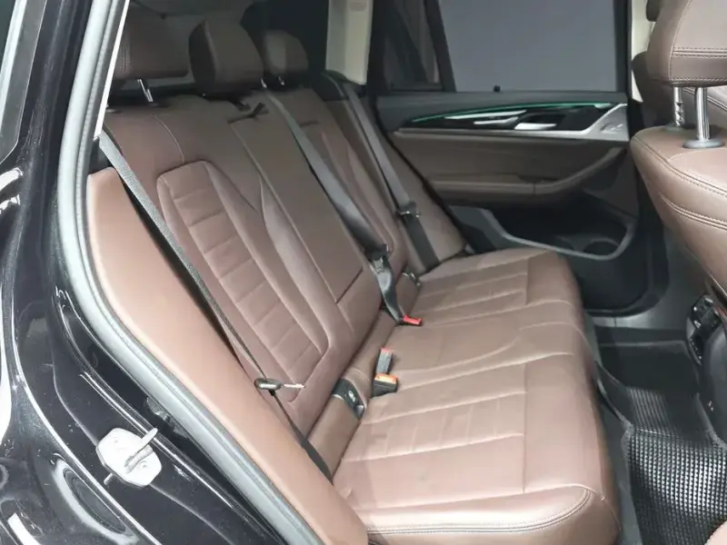 2023 BMW X3 с пробегом 23 878 км