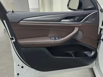 2024 BMW X3 с пробегом 42 597 км