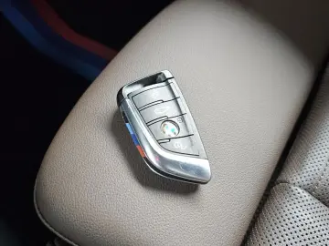 2024 BMW X3 с пробегом 42 597 км