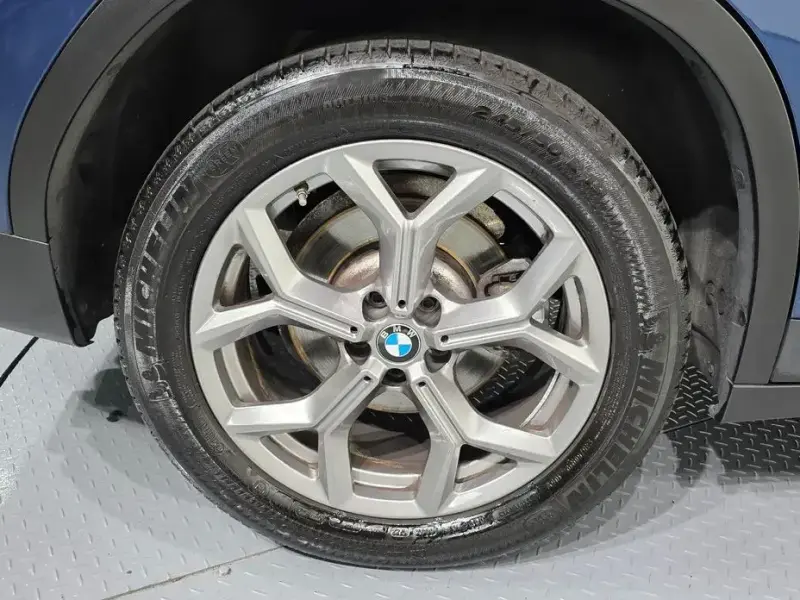 2023 BMW X3 с пробегом 40 885 км