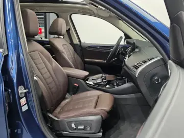 2023 BMW X3 с пробегом 40 885 км