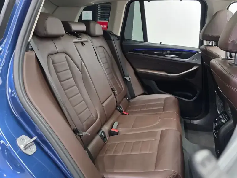 2023 BMW X3 с пробегом 40 885 км