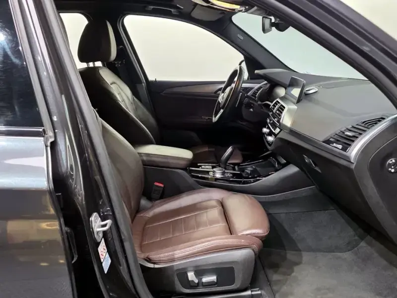 2021 BMW X3 с пробегом 183 968 км
