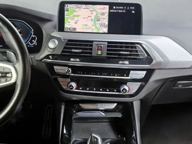 2021 BMW X3 с пробегом 183 968 км