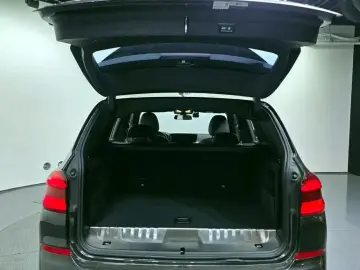 2021 BMW X3 с пробегом 183 968 км