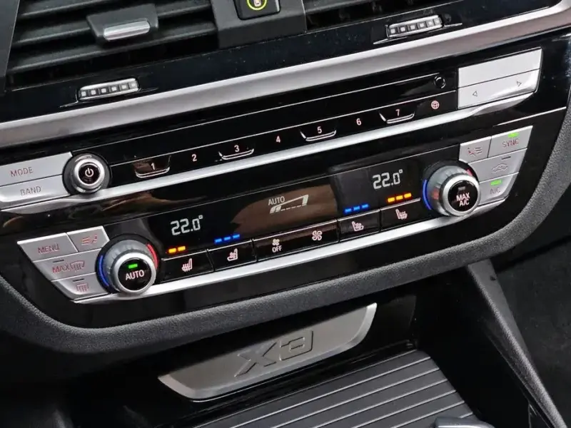 2021 BMW X3 с пробегом 65 426 км