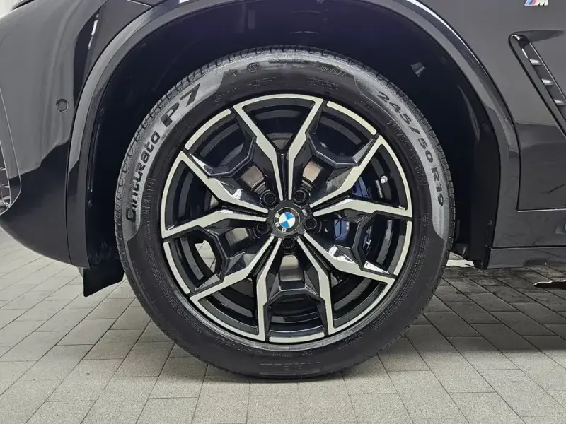 2023 BMW X3 с пробегом 39 520 км