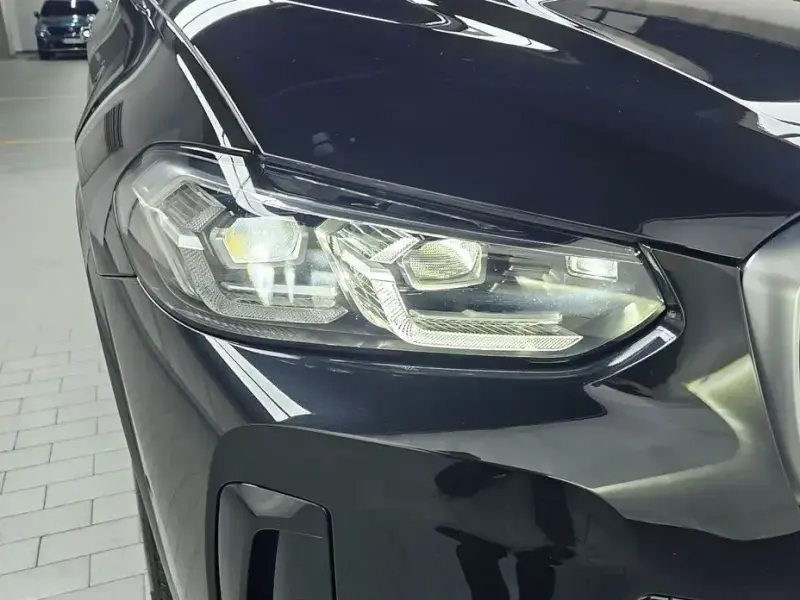 2023 BMW X3 с пробегом 39 520 км