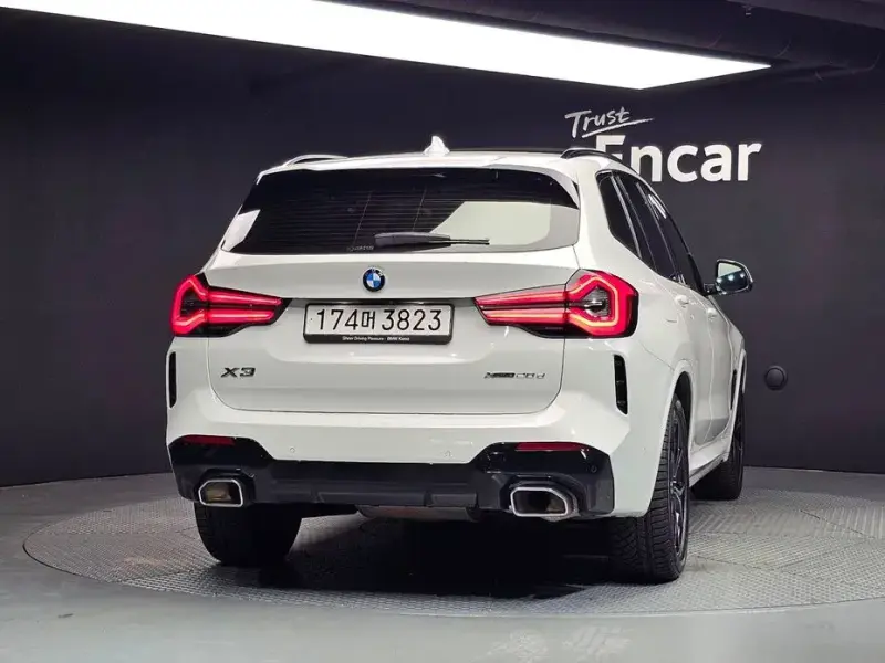 2022 BMW X3 с пробегом 39 975 км