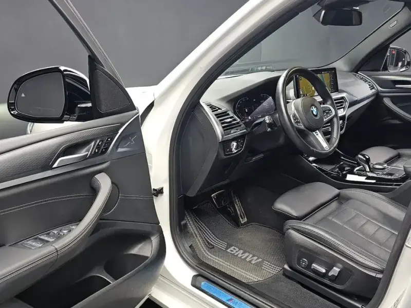 2022 BMW X3 с пробегом 39 975 км