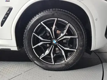 2022 BMW X3 с пробегом 39 975 км