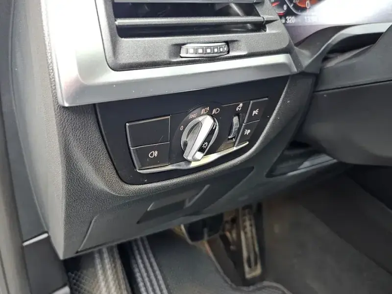 2022 BMW X3 с пробегом 39 975 км