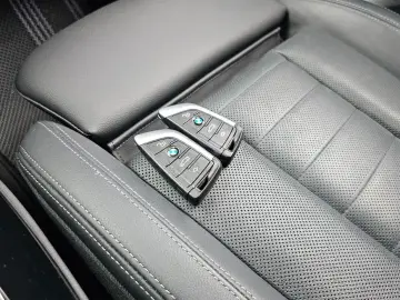 2022 BMW X3 с пробегом 39 975 км