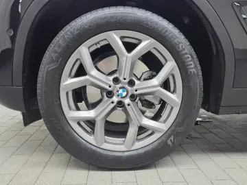 2023 BMW X3 с пробегом 28 400 км