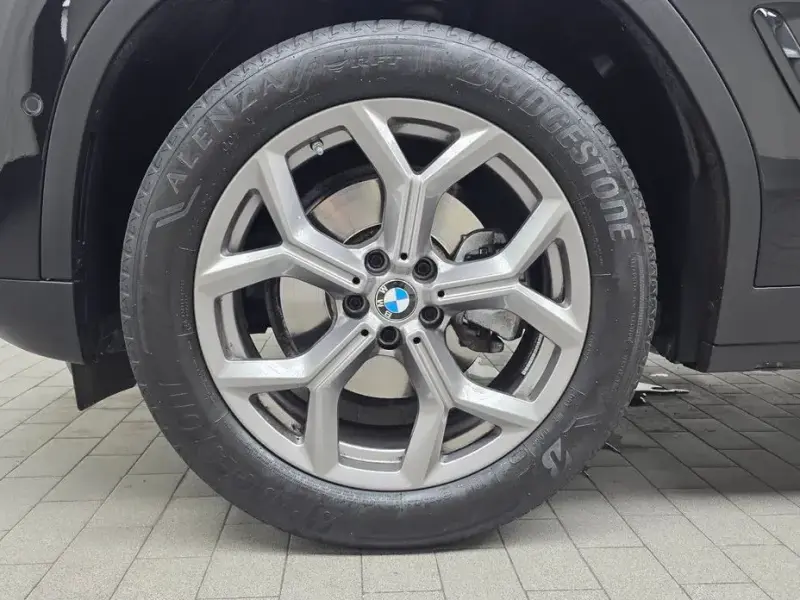 2023 BMW X3 с пробегом 28 400 км