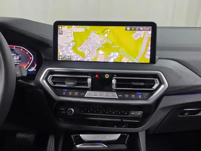 2023 BMW X3 с пробегом 28 400 км