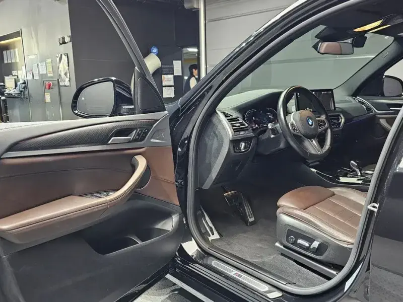 2023 BMW X3 с пробегом 22 995 км