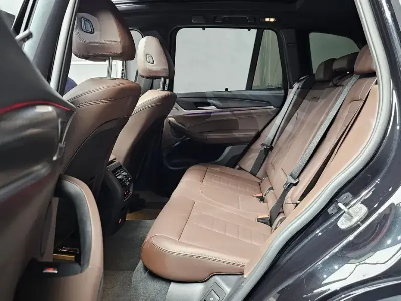 2023 BMW X3 с пробегом 22 995 км